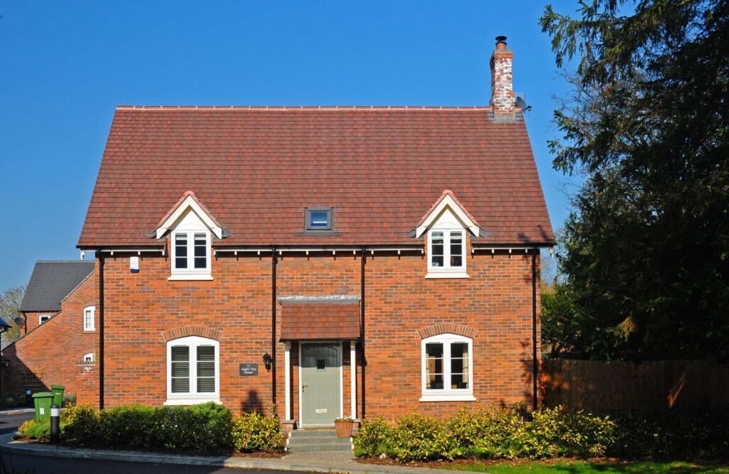 A MCP1119 house with a blue sky.