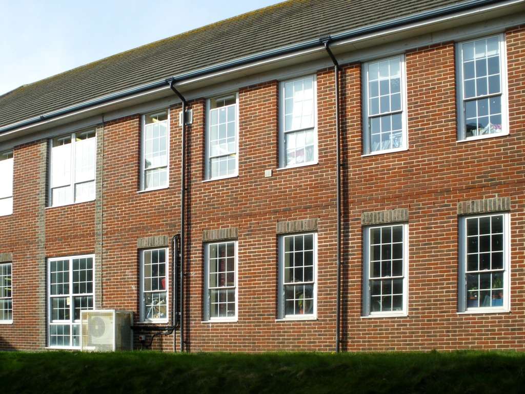 A MCP1132 building with windows.