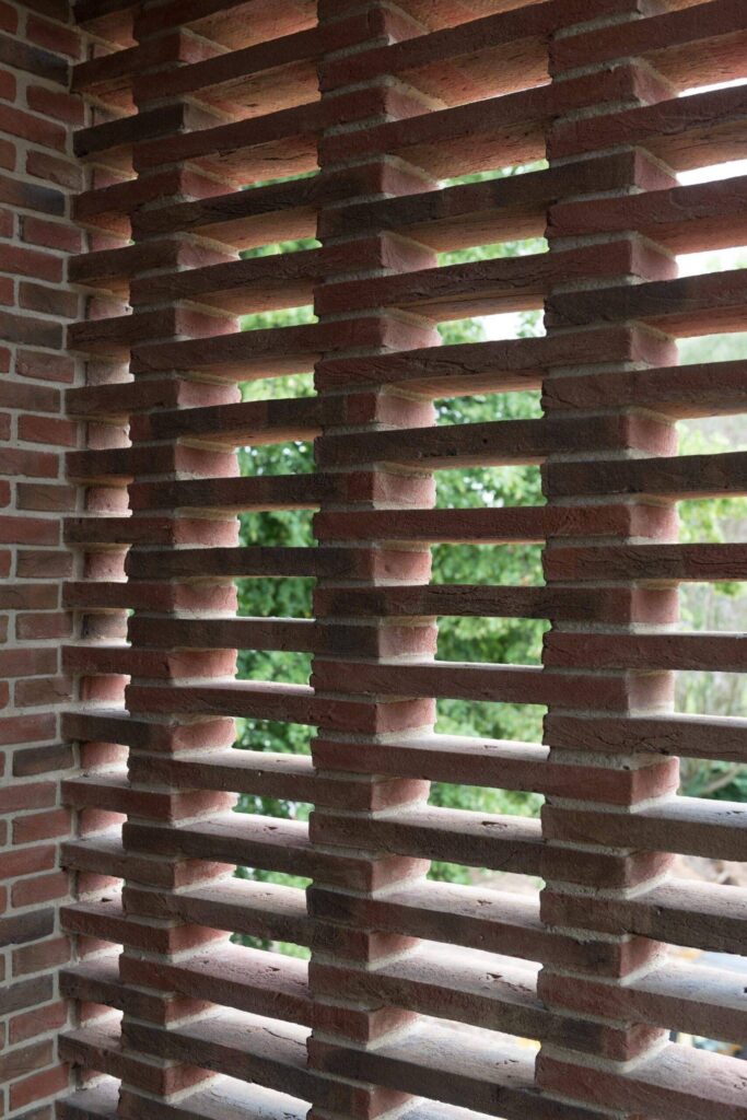A MCPE019 wall with wooden slats on it.