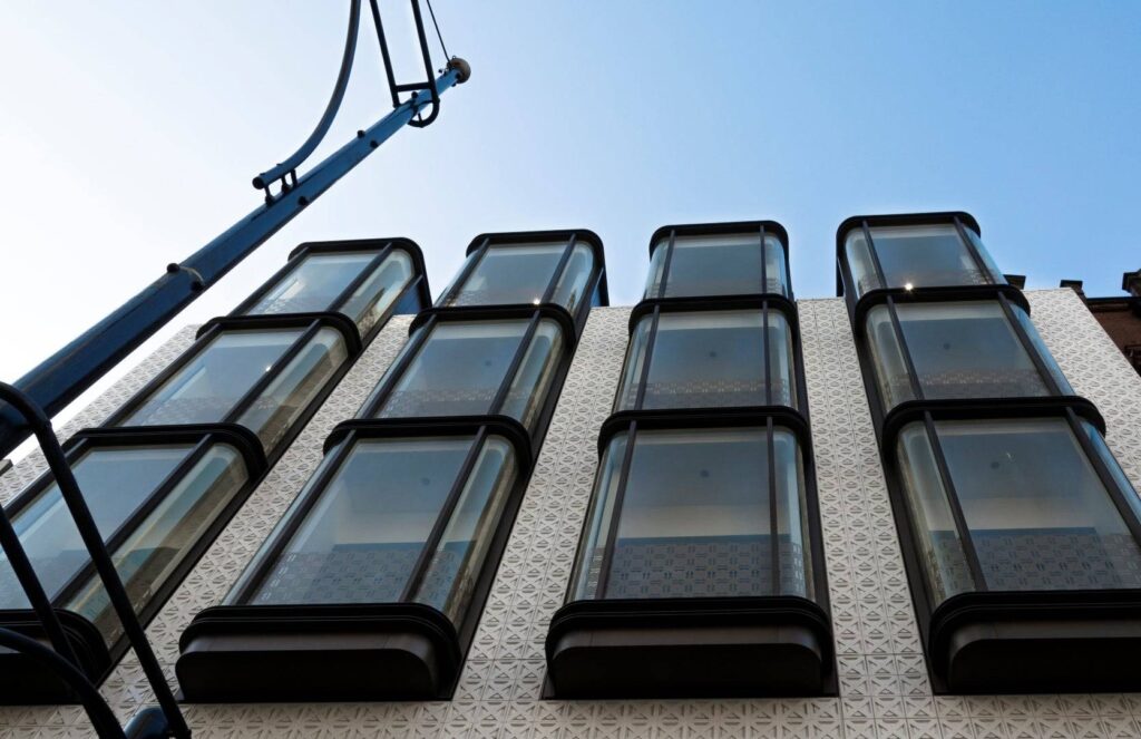 A building with a large number of glass windows.